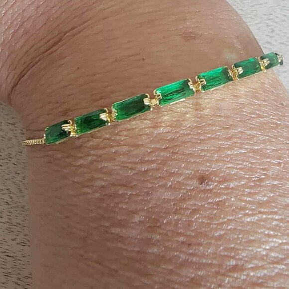 KissYan Tennis for Women, 14K Gold Plated Cubic Zirconia Bracelet - Picture 4 of 5